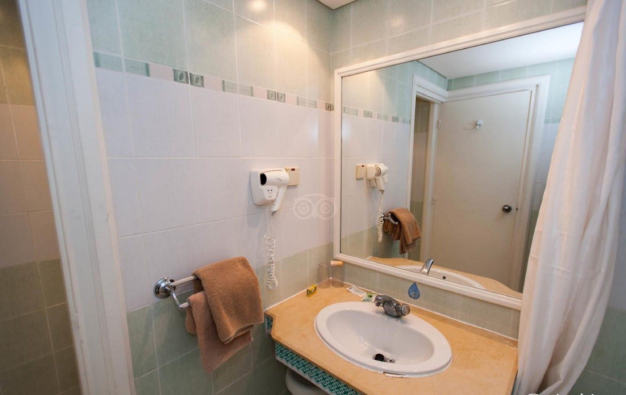 City Business Monastir Center Buitenkant foto